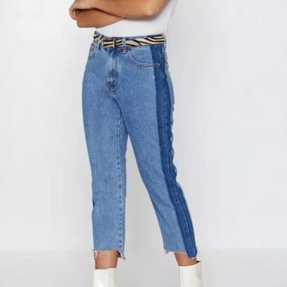 Abercrombie the mom high rise  jeans contrasting sides light wash size 27 4R - Picture 1 of 14